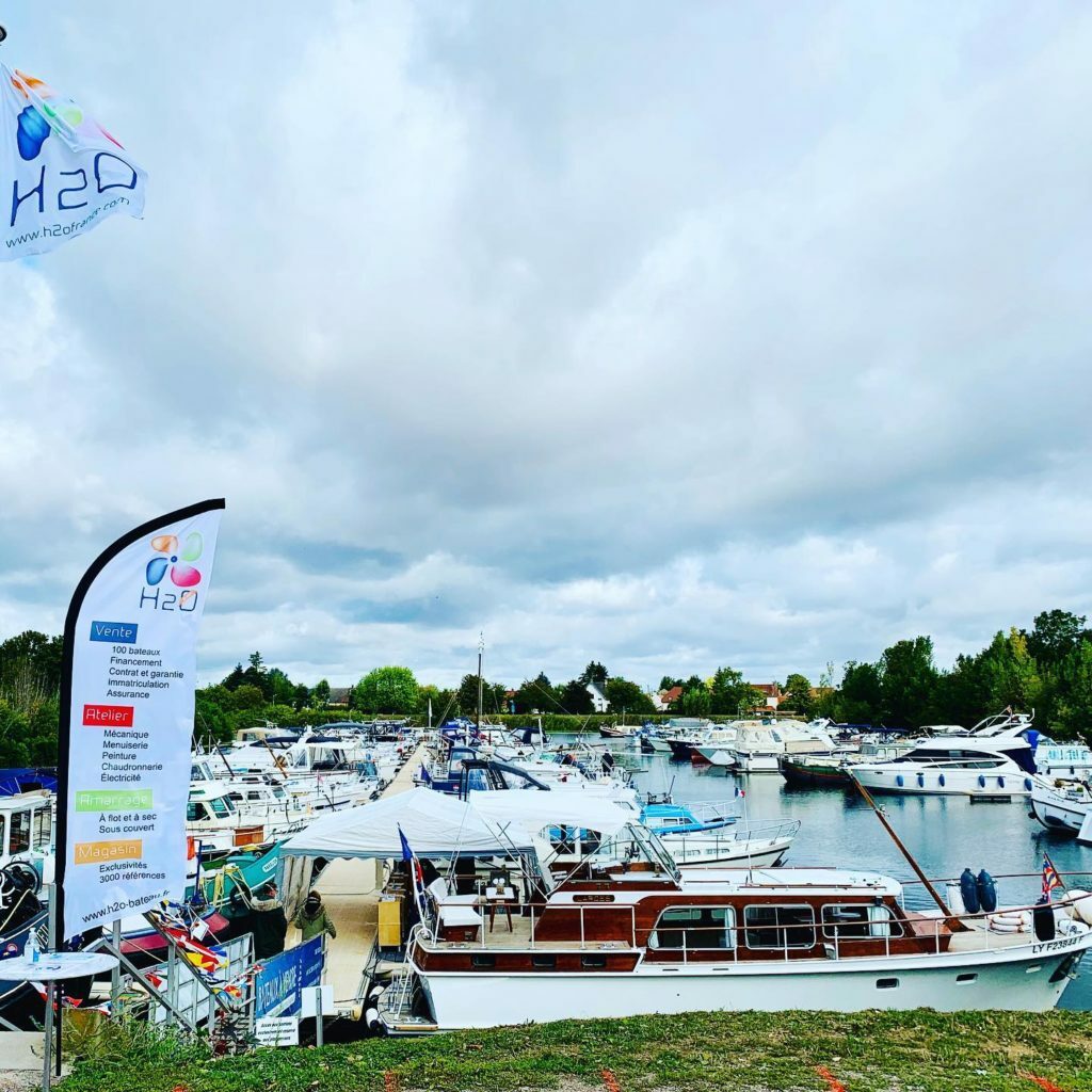 Marina - Saint-Jean-de-Losne, the largest river port in France