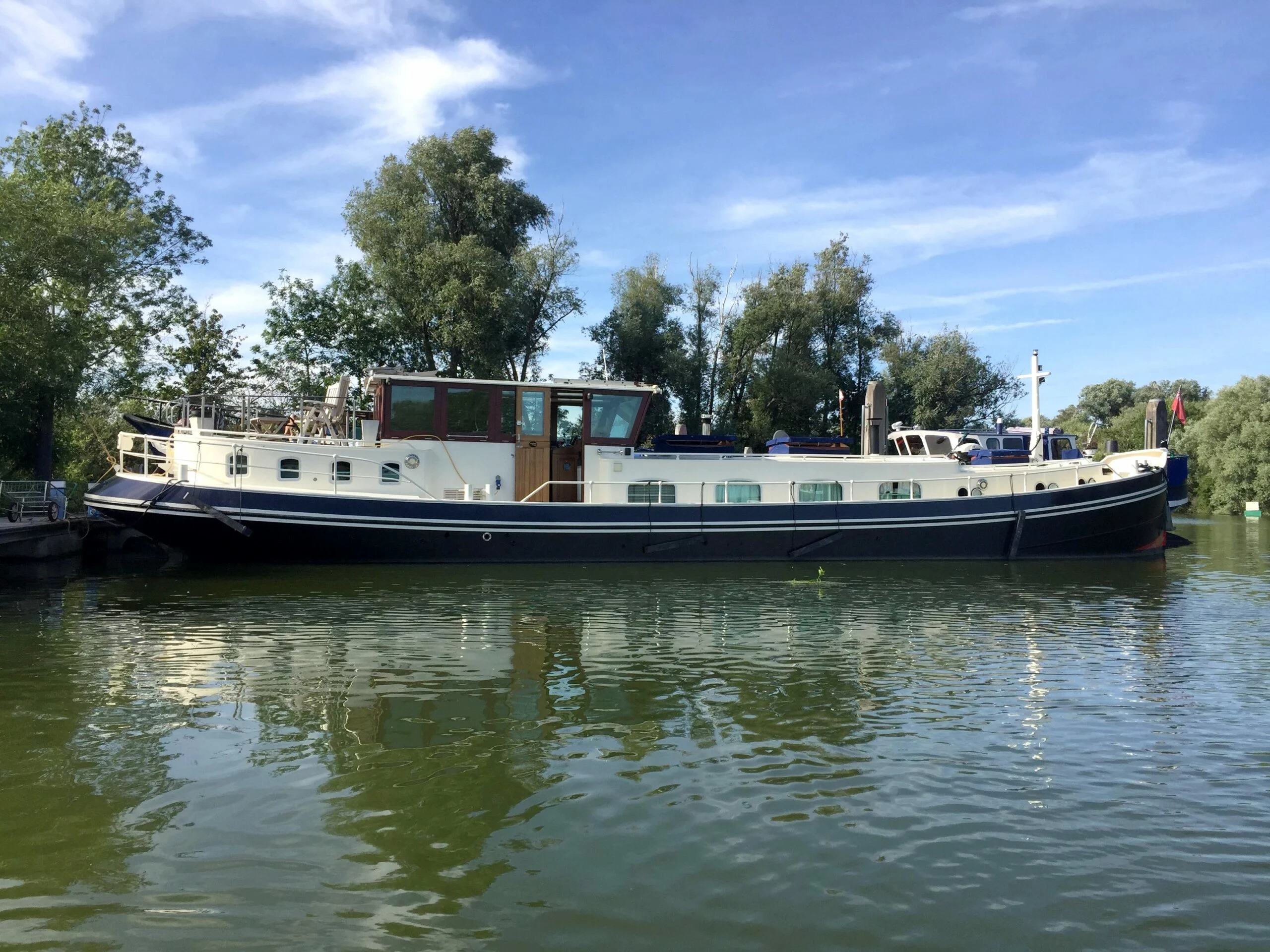 LUXEMOTOR 2000 AC