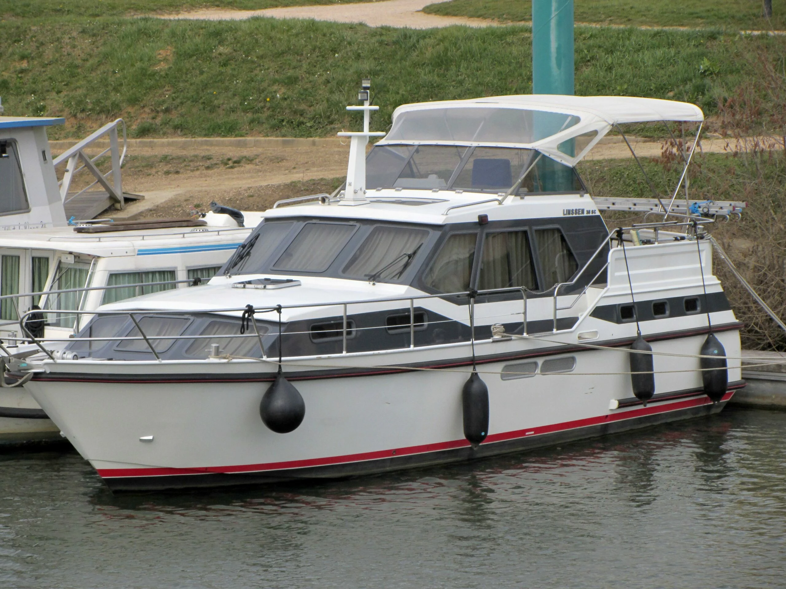 LINSSEN 38SC “EOS”