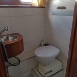 Photo du second toilette présent dans le bate