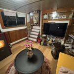 17 M BARGE – photo 13