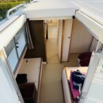 Jeanneau Eau Claire 930 river cruiser Cassis (1985) – aft cockpit and companionway below