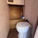 Kim Marine trawler Le Feeling (1977) – toilet in the separate shower room