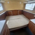 Locaboat 935 canal cruiser Kerplouf (1986) – forward cabin with double bed