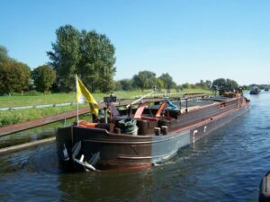 Photo de la péniche événementielle Saïga de 39 mètres