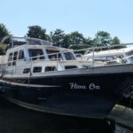 Pedro 30 Dutch motor cruiser Hiva Oa (1991) – exterior port side view at dock