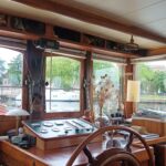 Dutch Hagenaar barge 18 m ANNA (1911) – wheelhouse with ship's wheel and console