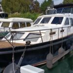 Linssen 372 SX LE VOGUE Dutch motor yacht (1992) – port side exterior view