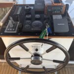 Van Vliet Atico 38 motor cruiser Joanne (1994) – outside helm with wheel and instruments