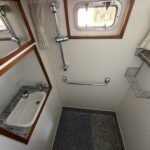 Van Vliet Atico 38 motor cruiser Joanne (1994) – shower room