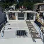 Schouten Muiden trawler Tibo (1978) – coachroof and wheelhouse seen from the bow