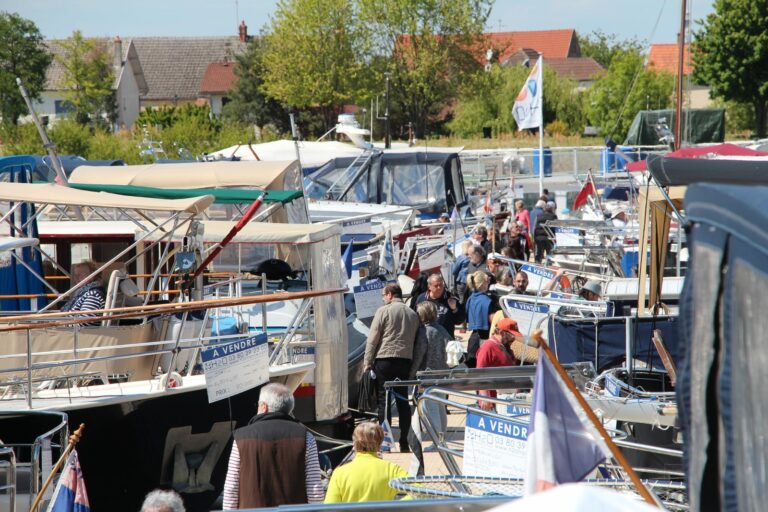 Visitors on the H2O sales pontoon, boats for sale during the open days